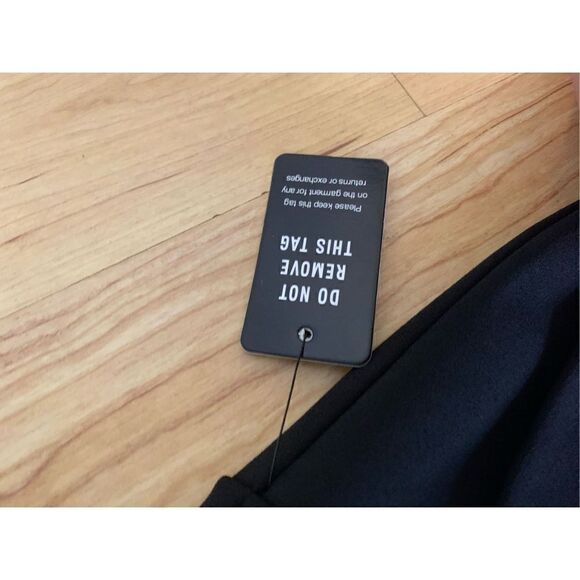 Express lace black romper size 2 long pant suit - Picture 4 of 12